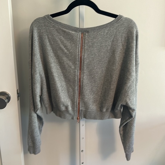 Nike Rose Gold and Gray Cropped Back Zip Sweatshirt, Sz Small - Picture 4 of 7